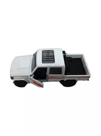 Pickup Truck Die-Cast Model 1:24 product image 4