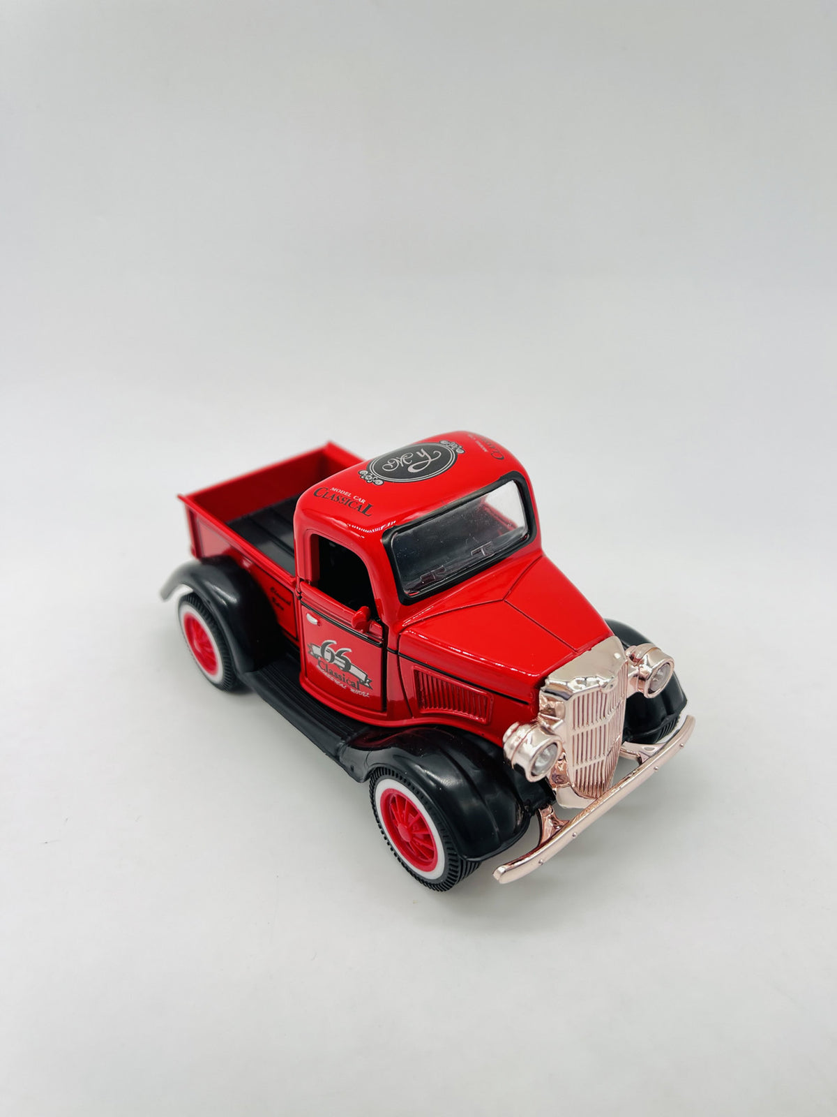 MY66 Classic Truck Die-Cast Model 1:24 product image 6