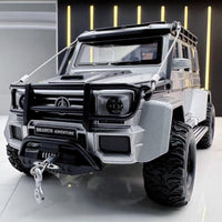 Mercedes-Benz G550 1:24 diecast toy car side view