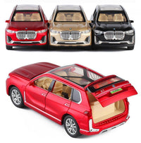 BMW X7 1:24 diecast toy car rear angle view