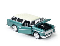 Chevy Nomad 1955 1:24 diecast toy car side view