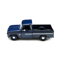 Chevrolet C10 Fleetside 1:24 diecast toy car rear angle view