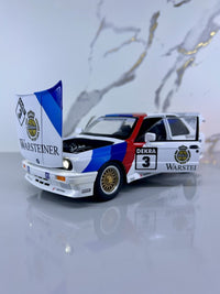 BMW M3 E30 DTM 1:24 diecast toy car display detail