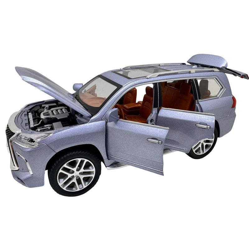 Lexus LX570 1:24 diecast toy car front angle view