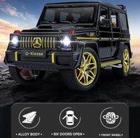 Mercedes-AMG G63 1:24 diecast toy car opening detail
