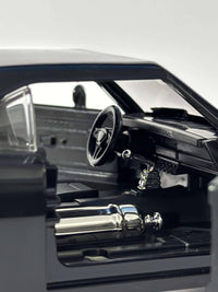 Dodge Charger 1:24 diecast toy car opening detail