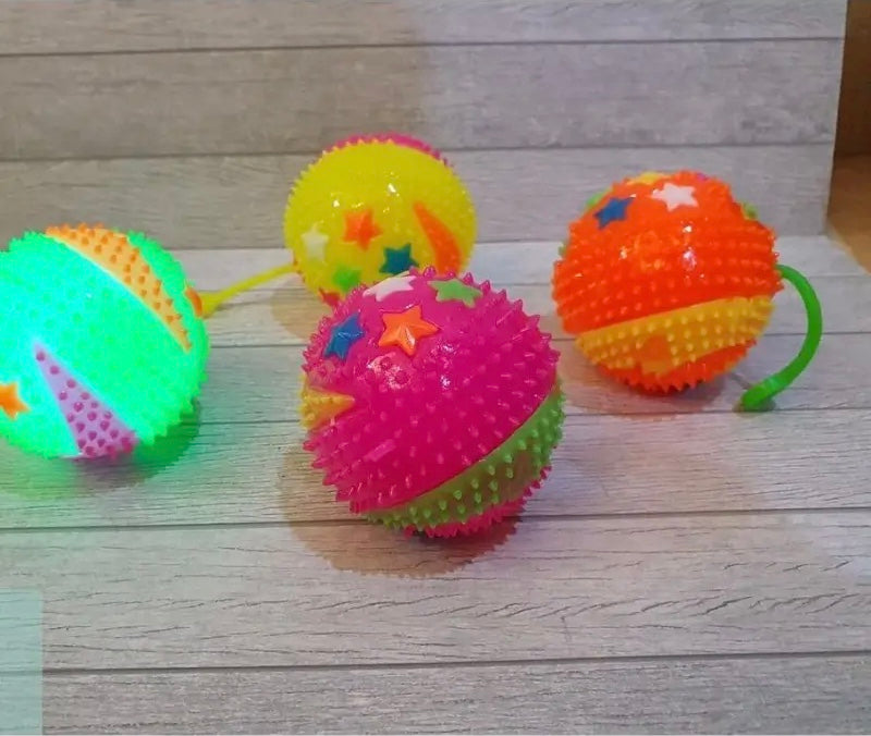 Interactive Flashing Yo-Yo Ball product image 3