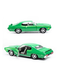 Pontiac GTO Judge 1:24 diecast toy car rear angle view
