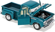 Chevrolet 3100 Stepside 1:24 diecast toy car front angle view