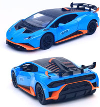 Lamborghini Huracan STO 1:24 diecast toy car side view