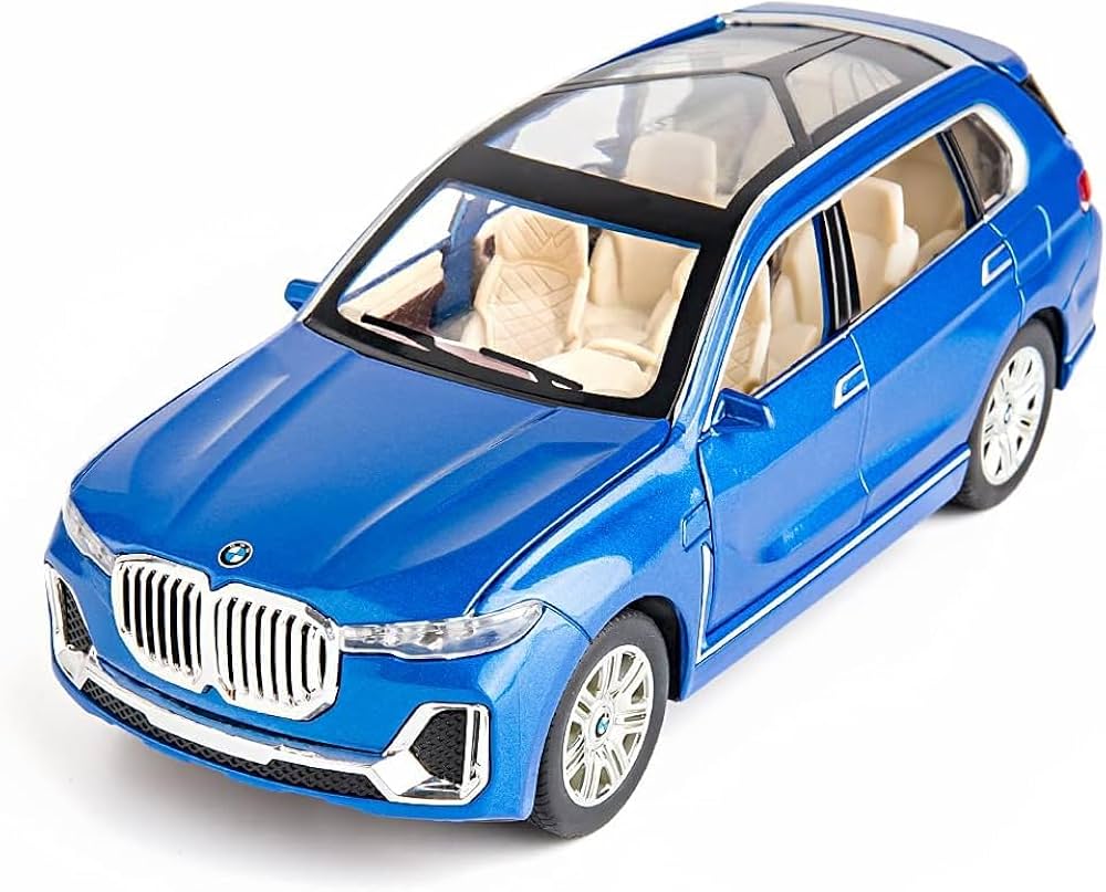 BMW X7 1:24 diecast toy car opening detail