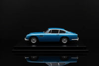 Aston Martin DB5 1963 1:24 diecast toy car rear angle view