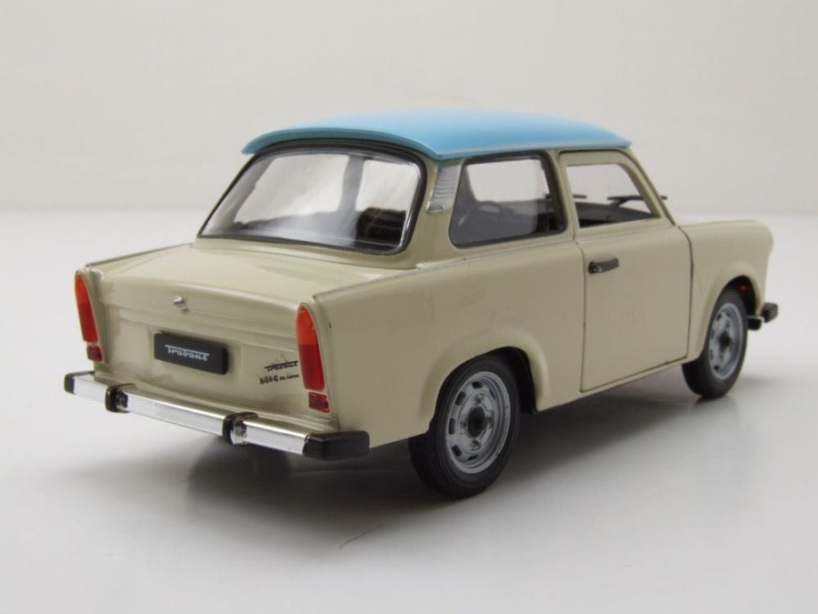 Trabant 601 (Trabbi) 1:24 Diecast Toy Car product image 3