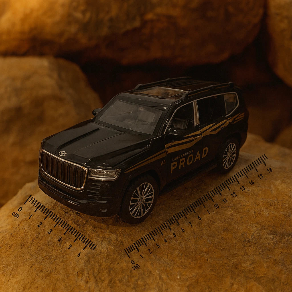 Toyota Land Cruiser Prado LC300 1:24 Diecast Toy SUV product image 7