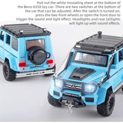 Mercedes-Benz G550 1:24 diecast toy car display detail