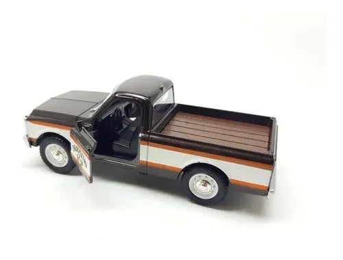 Chevrolet C10 Pickup Die-Cast Model 1971 1:24 image 2