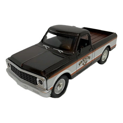 Chevrolet C10 Pickup Die-Cast Model 1971 1:24 image 4