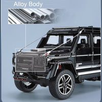 Mercedes-Benz G550 1:24 diecast toy car product detail view