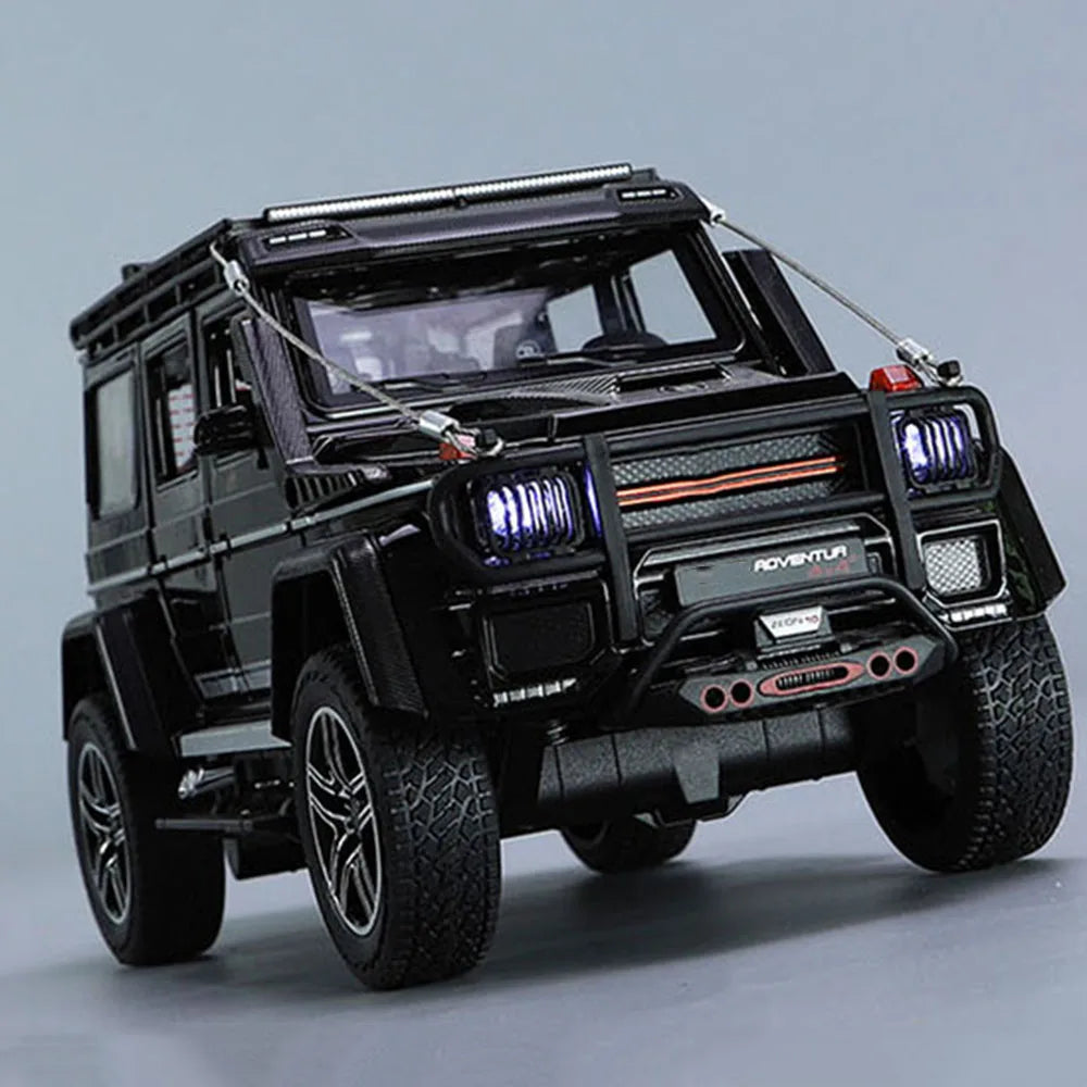 Mercedes-Benz G550 1:24 diecast toy car product detail view