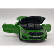 BMW M8 1:24 Diecast Toy Car product image 3