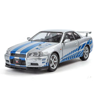 Nissan GT-R R34 1:24 diecast toy car interior detail