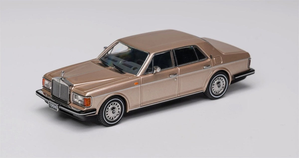 Rolls-Royce Silver Spur Iii 1:24 Diecast Toy Car product image 2