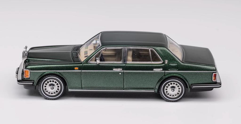 Rolls-Royce Silver Spur Iii 1:24 Diecast Toy Car product image 5