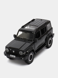 Tank 300 1:24 Diecast Toy SUV product image 1