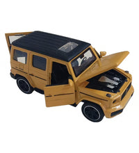 Mercedes-AMG G63 1:24 diecast toy car display detail