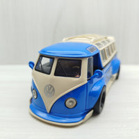 Volkswagen T1 Samba Bus 1:24 Diecast Toy Bus product image 5