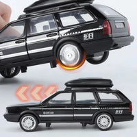 Volkswagen Santana Wagon 1:24 Diecast Toy Car product image 4