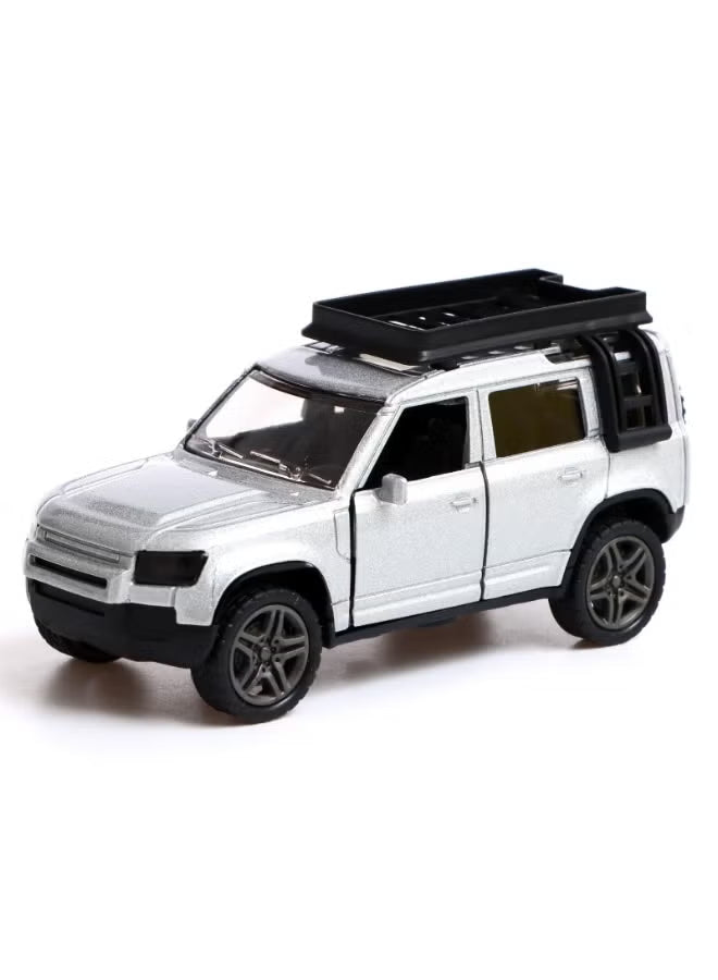 Land Rover Defender 110 1:24 Diecast Toy SUV product image 6