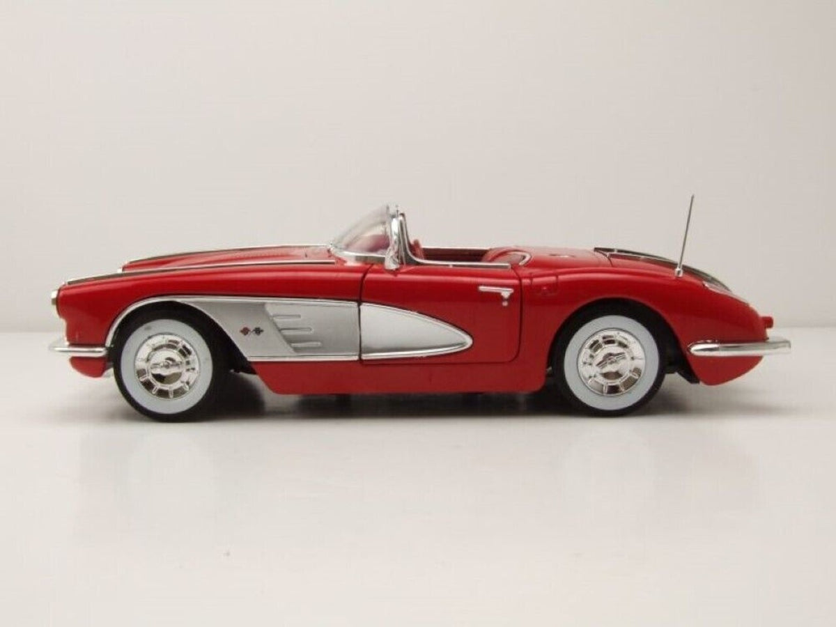 Chevrolet Corvette 1958 1:24 Diecast Toy Car product image 3