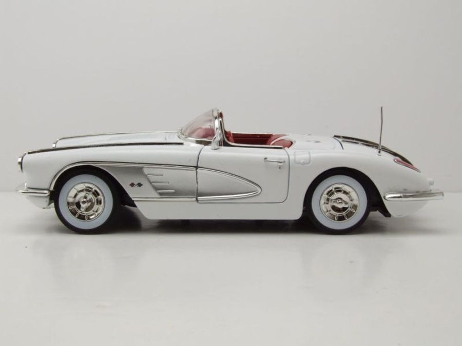 Chevrolet Corvette 1958 1:24 Diecast Toy Car product image 7