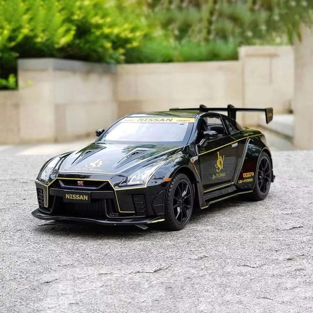 Jia Ye Speed Nissan GT-R R35 Die-Cast Model image 7
