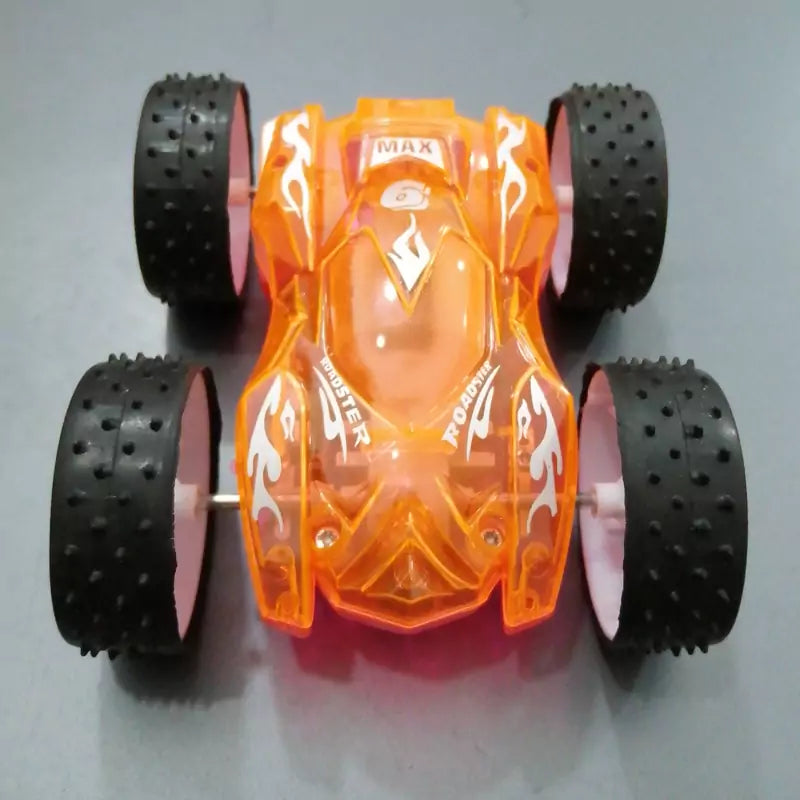 Pocket size 360 rotating RC stunt car toy image 3
