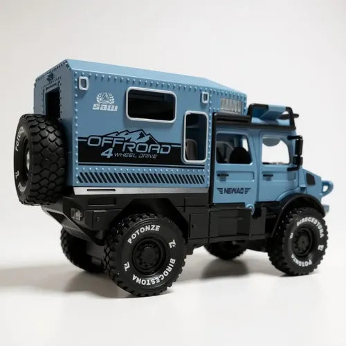 D700-02B simulation off-road camper toy image 2