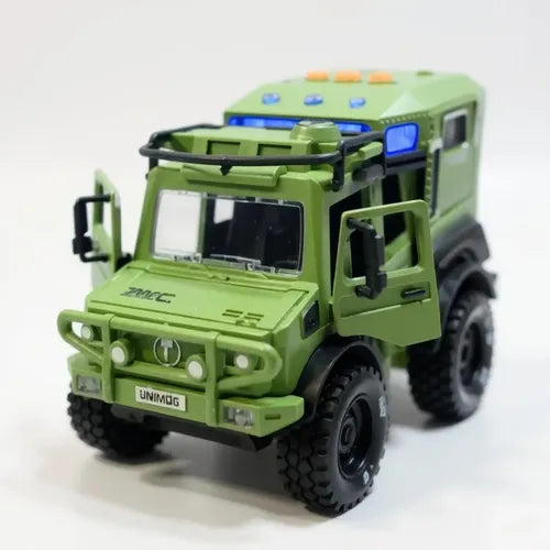 D700-02B simulation off-road camper toy image 8