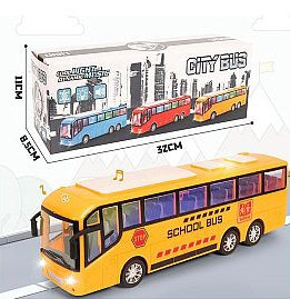 Classic Interactive School Bus 1:16 product image 3
