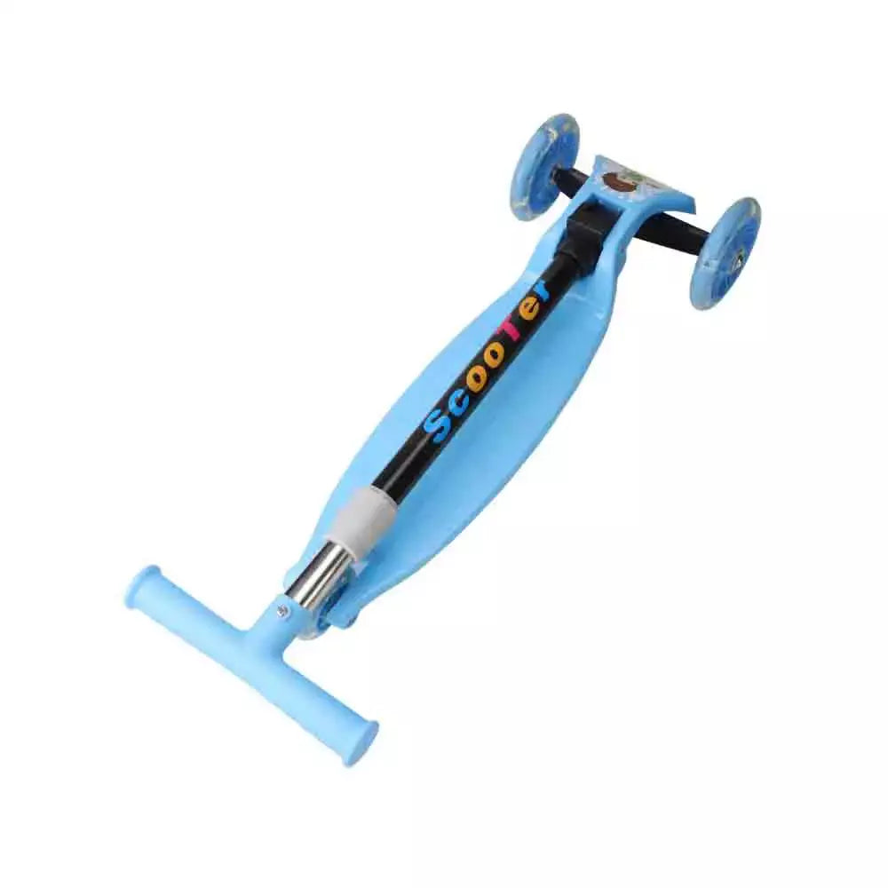 Foldable Triple-Wheel Scooter product image 2
