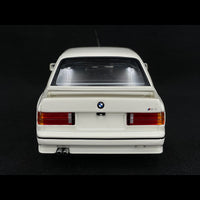 BMW M3 (E30) Die-Cast Model car 1987 1:24 product image 3