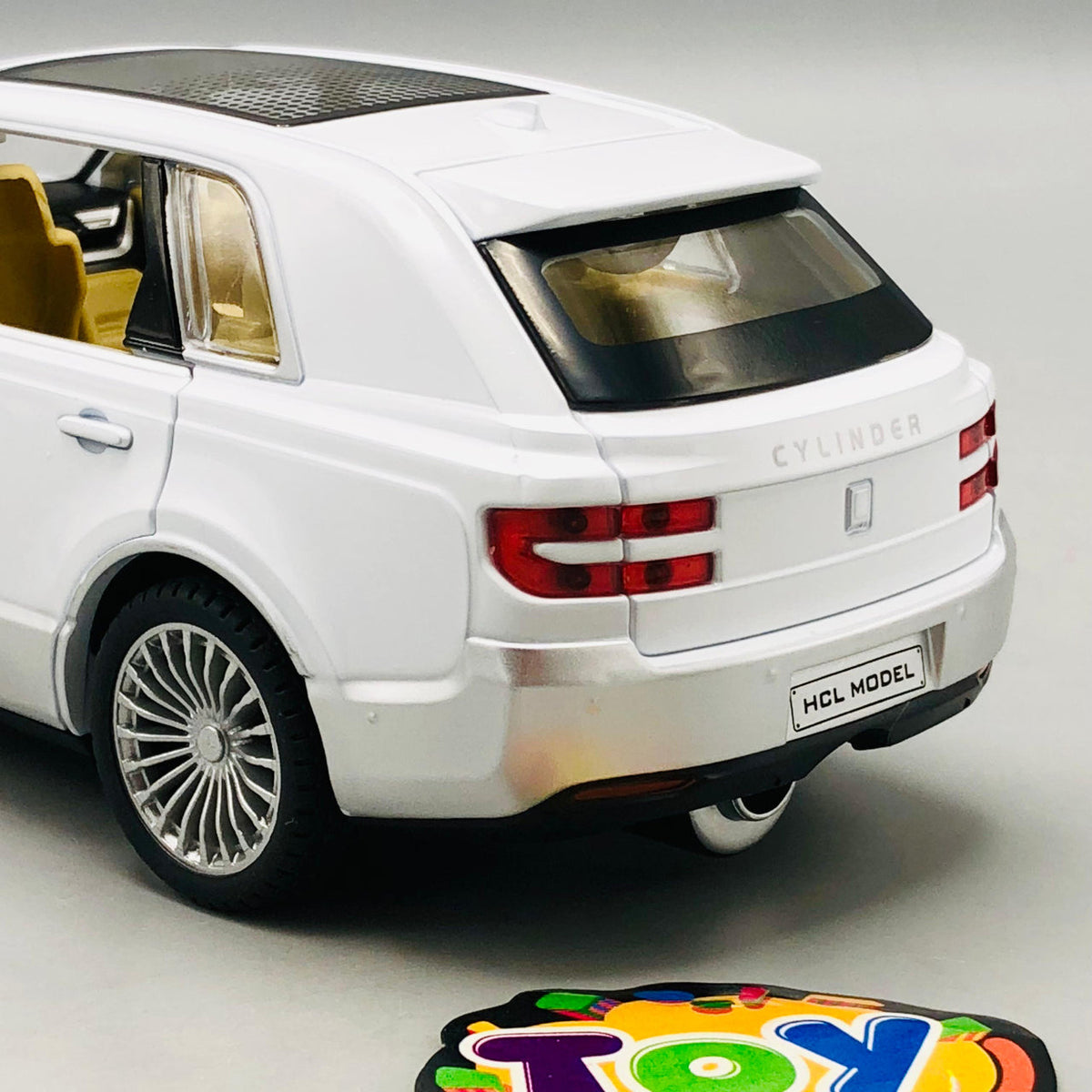 RC Toyota Century SUV 1:22 product image 10